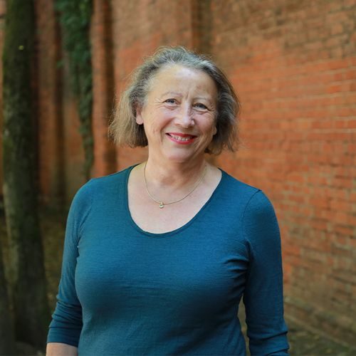 Dr. Christine Zeile